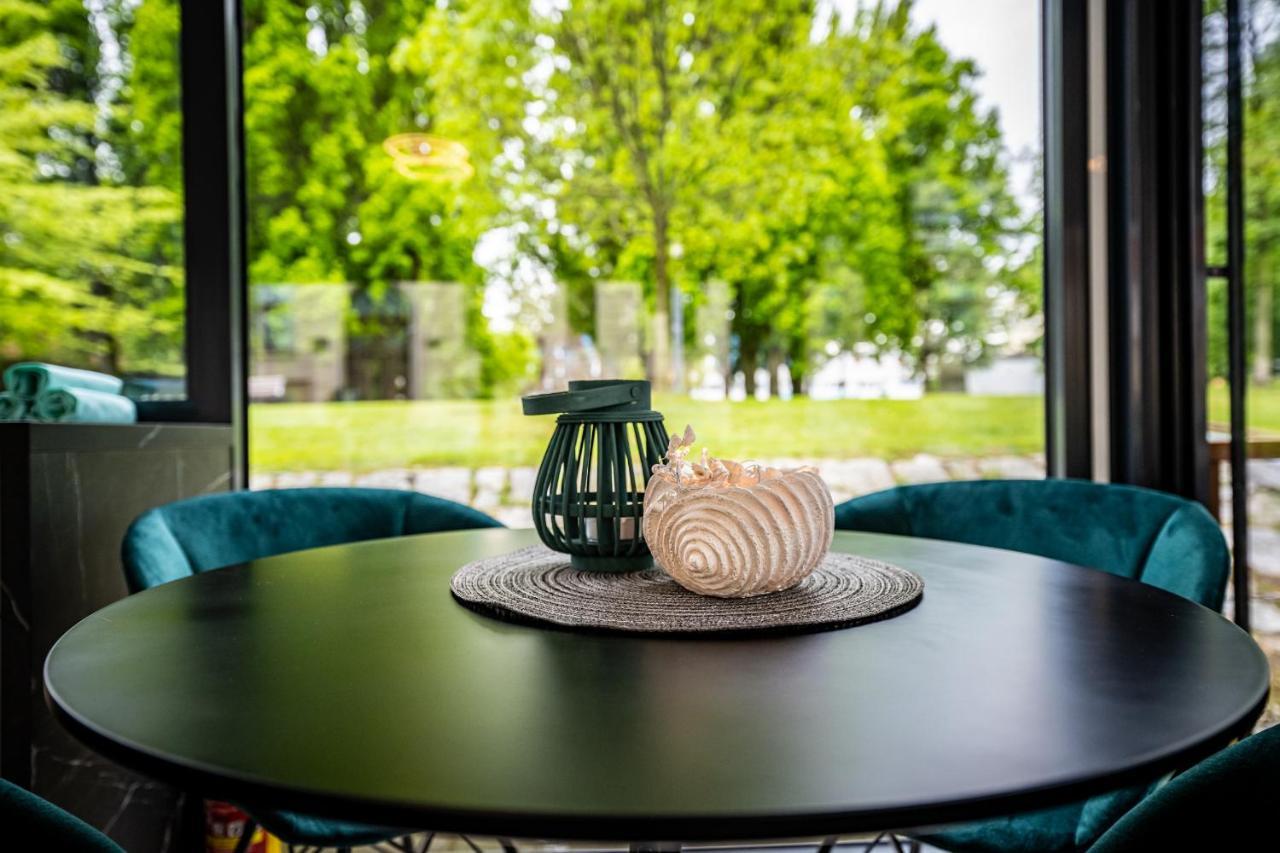 Rezidence Malse - Unikatni Apartmany Na Vode Ceske Budejovice Ngoại thất bức ảnh