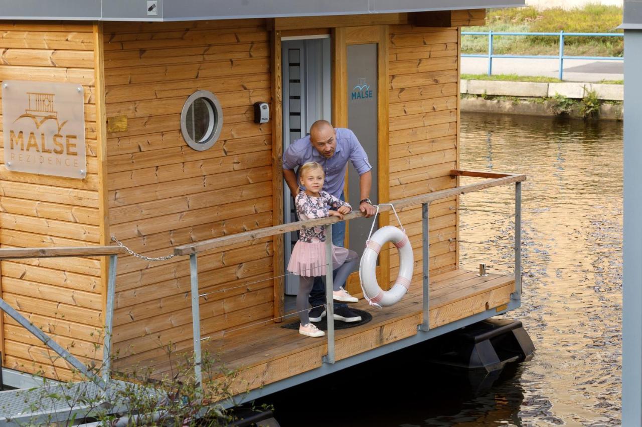 Rezidence Malse - Unikatni Apartmany Na Vode Ceske Budejovice Ngoại thất bức ảnh
