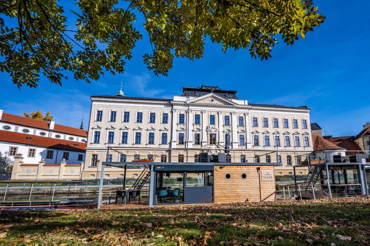 Rezidence Malse - Unikatni Apartmany Na Vode Ceske Budejovice Ngoại thất bức ảnh