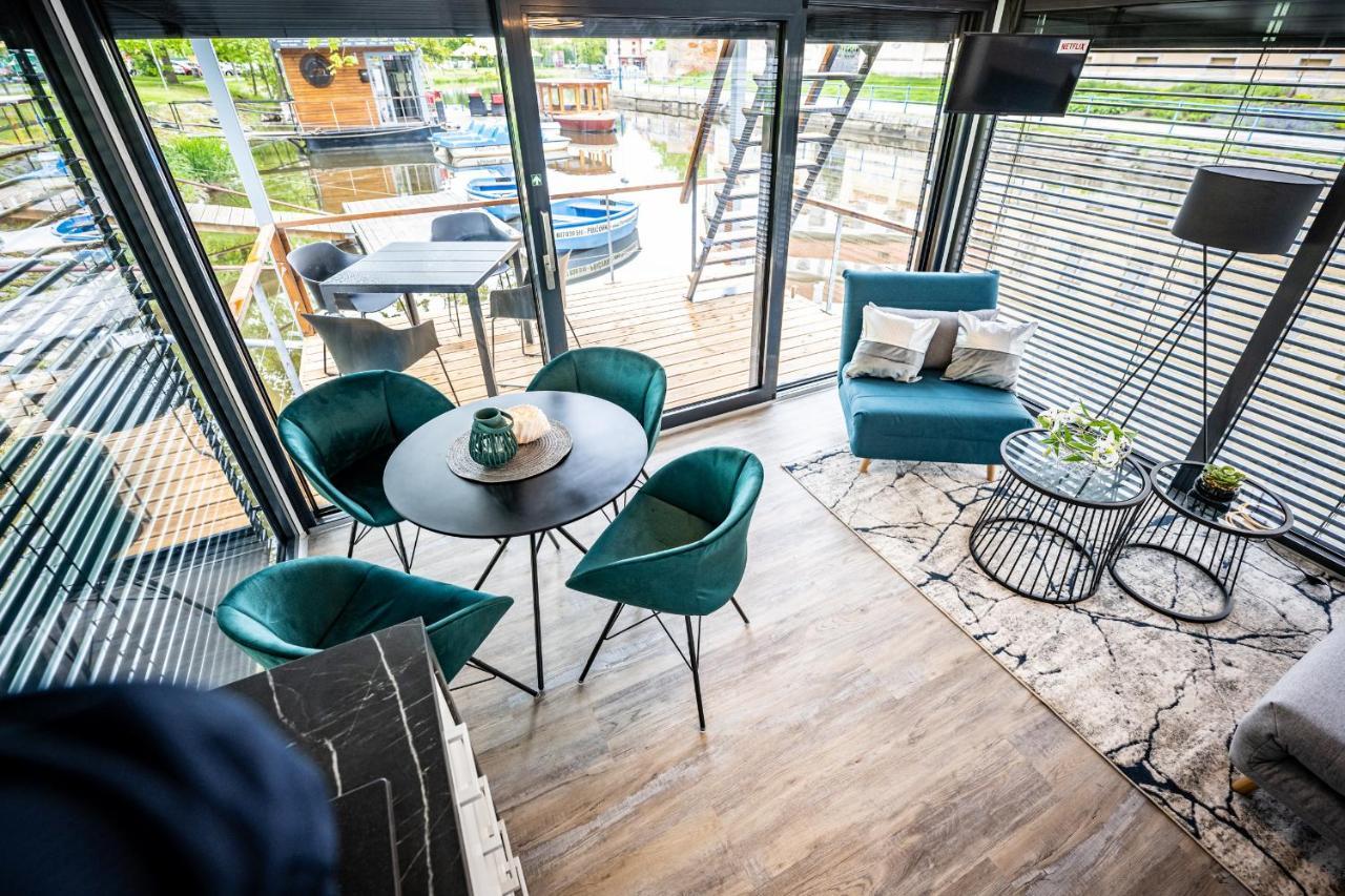 Rezidence Malse - Unikatni Apartmany Na Vode Ceske Budejovice Ngoại thất bức ảnh
